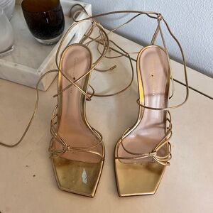 Gianvito Rossi Sylvia Strappy Metallic Ankle-Tie Sandals - SIZE 41EU